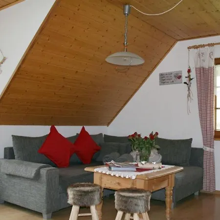 Pleasant With Balcony 아파트 *